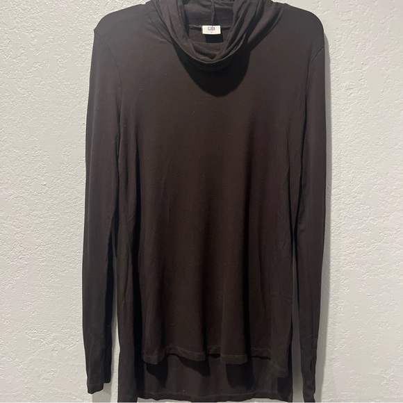 Cabi Ganache Turtle Tee Size M Brown Cowl Neck Long Sleeve Thumb Hole Top #3811 - Picture 3 of 6